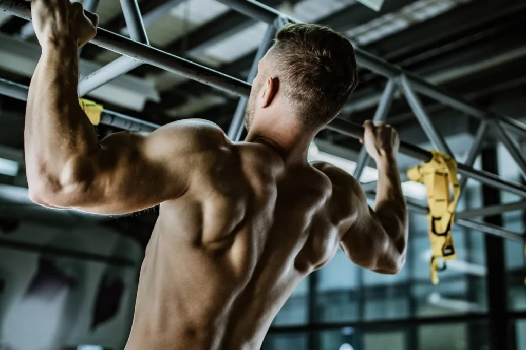 Muscler son dos : 10 exercices efficaces